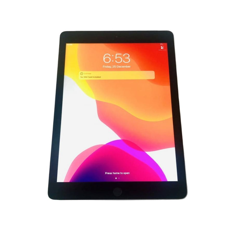 Apple iPad 5th Gen 32GB (wifi) Space Grey - As New